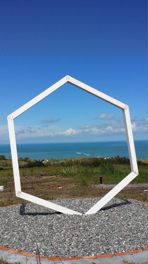 Taitung Sansiantai B&B Chenggong Exterior photo